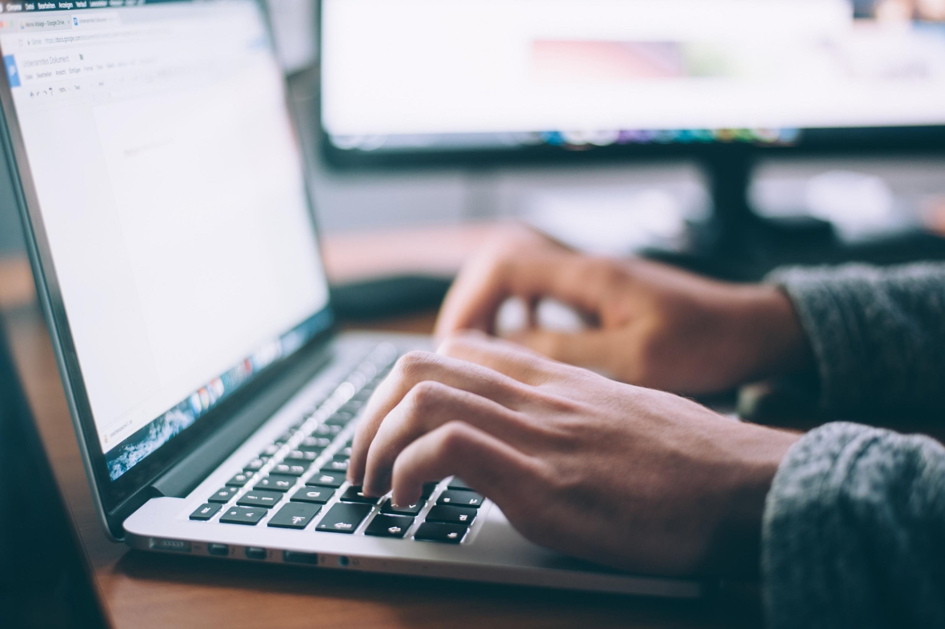 Glenn carstens peters 203007 unsplash Glenn carstens peters 203007 unsplash